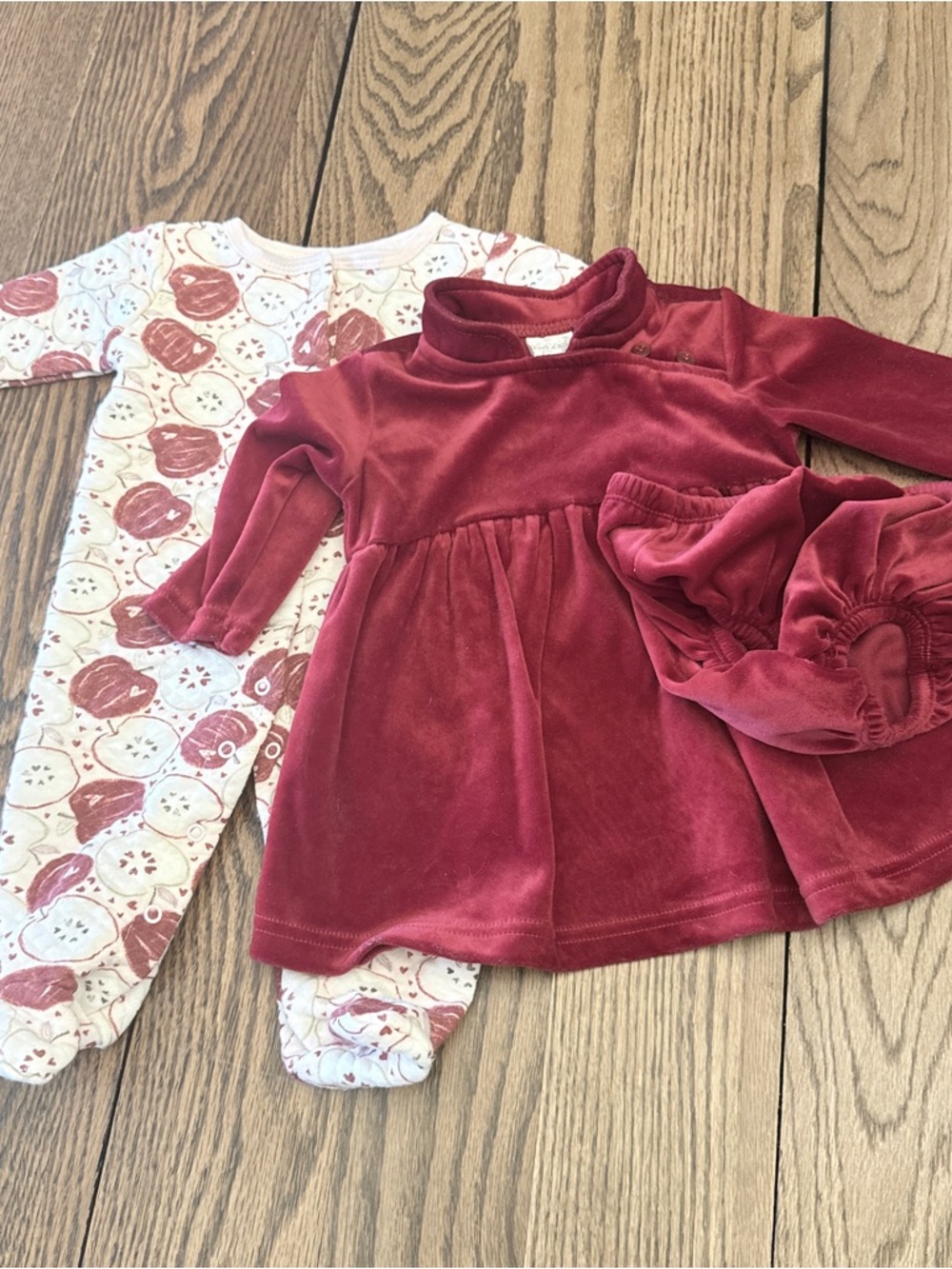 Infant Lot Velvet Dress Diaper Cover & Printed Apple Footed Outfit 3-6m CBB